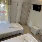 Complex Marea Neagra Hotel 2*