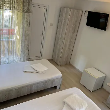 Complex Marea Neagra Hotell 2*